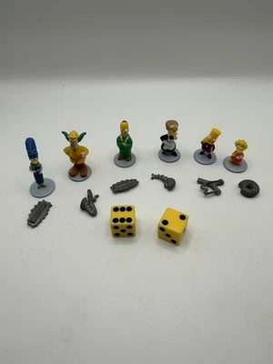 Piezas de juegos de mesa Simpson Clue, 6 personajes, 2 dados y 6 piezas de juego Foto 1 de 4