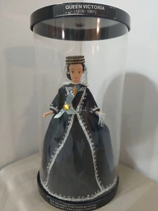 VINTAGE QUEEN VICTORIA 7" DOLL 1819-1901 - SHE REIGNED FOR OVER 60 YEARS - Bild 1 von 15