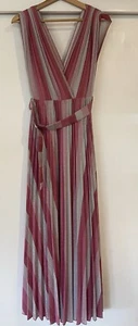 PORTMANS Fit & Flare Crinkle Dress Silver Pink V Neck Sleeveless Womens Size S - Picture 1 of 10