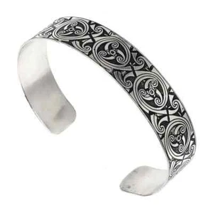 Triskele celta brazalete latón plateado símbolo joyería - NUEVO - Imagen 1 de 1