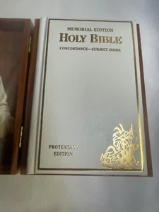 Holy Bible Memorial Edition with Cedar Box Great Condition - Picture 1 of 18