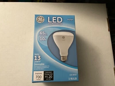 GE 40946 10W BR30 DAYLIGHT E26 LED Reflector Dimmable Light Bulb - Image 1 of 4