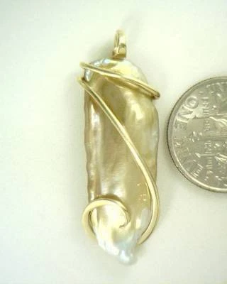12.25ct Beautiful Baroque Fresh Water Pearl Set in 14kt Gold Hand Forged Pendant - Image 1 of 4