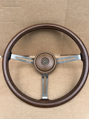 Volante de fábrica OEM Jeep CJ-5 CJ-7 Cherokee YJ Comanche Scrambler bronceado Foto 1 de 4