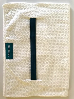 Toalla para cabello de secado rápido Nutrafol microfibra 50 % menor tiempo de secado, REDUCE LA ROTURA Foto 1 de 2