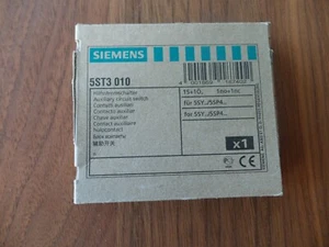 2 Stück Siemens 5ST3 010 Hilfsschalter 1 öffner + 1 schließer 2A / 6A 400V 230V  - Bild 1 von 1