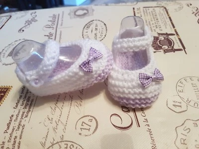 Hand Knitted Baby Lilac And White Mary Jane Shoes With Check Bow For 0-6 Months - Image 1 of 4