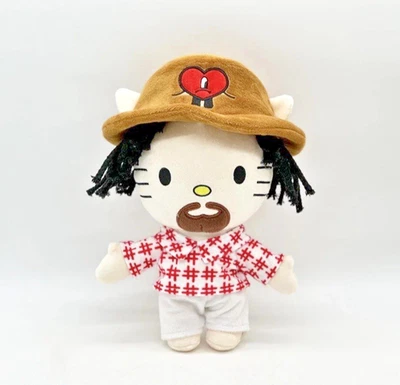 Hello Kitty As Bad Bunny 说唱歌手毛绒娃娃柔软填充公仔毛绒玩具 28 厘米 — 第 1/4 张图片