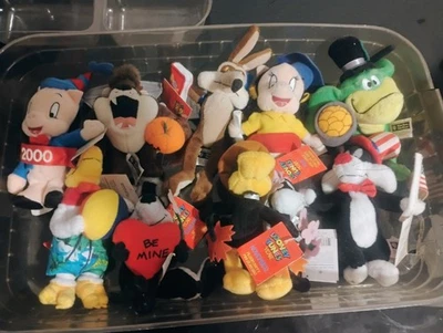 Lot of 10 Warner Bros Studio Stuffy Looney Tunes Beanbag Plush Toys NWT 1999 Y2k - Image 1 of 4