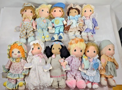 Lote de 11 Muñecas Precious Moments Años 80 Peluche Vinilo 15" con Ropa Original A1 Foto 1 de 4