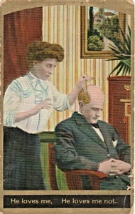 Woman cutting Hair 1910 Postcard - He Loves me .He loves me not - Picture 1 of 2