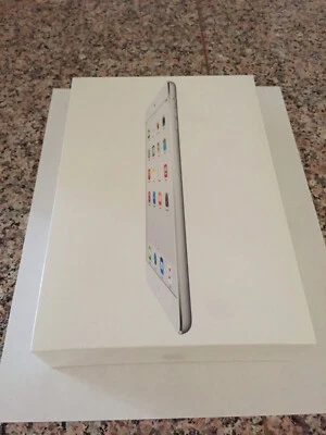 NEW iPad Mini 2 16GB Silver (WiFi Only) ME279 iOS 9 NEW - Image 1 of 4