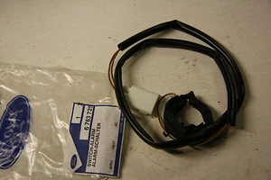 FORD- MONDEO GENUINO. INTERRUPTOR DE ALARMA CON CABLE 90BG14017AC. 6763725 - Imagen 1 de 1