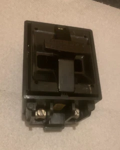 SQUARE D FSP-230 FSP 230 FSP230 2POLE 30AMP FUSE BLOCK WITH FUSE HOLDER PULLOUT - Picture 1 of 5