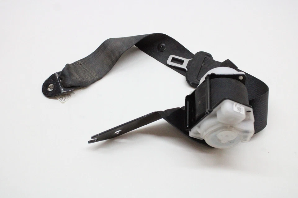 Cinturón de seguridad trasero derecho Subaru Crosstrek 2016 OEM 13 14 15 16 17 18 19 Foto 1 de 4