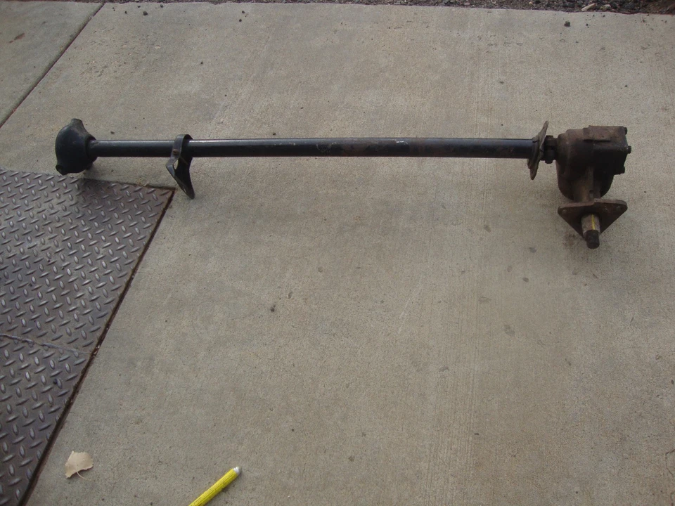 1948 to 1952 Ford Truck Steering Column Box F4 F5 F6 - Imagem 1 de 4