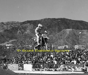 1989 JEFF WARD GLEN HELEN CMC MOTOCROSS 8 X 10 PHOTO - Picture 1 of 1