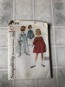 1960s Vtg Simplicity Sewing Pattern 4754 Girls Smock & Robe Sz 2 Long Short Slv - Picture 1 of 3