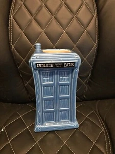 Tazza ceramica Geeki Tikis Doctor Who TARDIS | Contiene 42 once - Foto 1 di 2