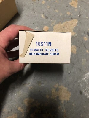 (6) REPLACEMENT BULBS FOR PHILIPS 10S11N 10W 120V - Image 1 of 4