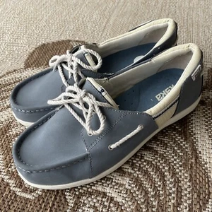 Ryka Boat Shoes Women’s 8 W Gray Leather 2 Eyelet EUC - Picture 1 of 9