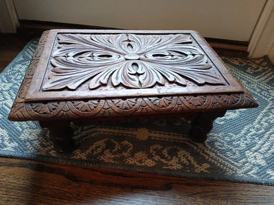 ANTIQUE VICTORIAN HIGHLY CARVED OAK BENCH STOOL FOOTSTOOL PLANT STAND RISER - Image 1 of 4