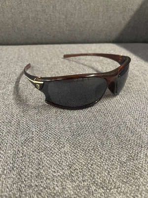 Gafas de sol Ray Ban Ferrari deportivas envolventes vintage marco marrón lentes oscuras Foto 1 de 4