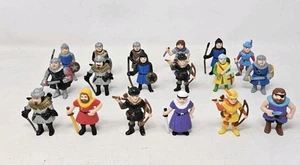 Vintage Menge 18 Soma Robin Hood PVC Mini Actionfiguren  - Bild 1 von 3