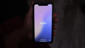 Apple iPhone XR 64 Go (débloqué) d'occasion - Photo 1 sur 4