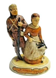 SEBASTIAN MINIATURE SML-288D The Pioneer Couple - Picture 1 of 3