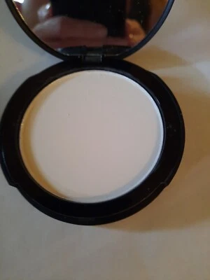 e.l.f. Perfect Finish HD Face Powder 83257, 0.28 oz  - Image 1 of 4