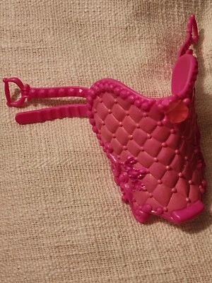 Розовое королевское сменное седло Barbie 2011 Mattel - Изображение 1 из 4