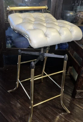 19th C. Victorian Cast Tubular Brass C.H. Hare Simplex Music Cello Leather Stool Foto 1 de 4