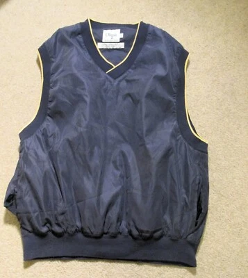 Men's E. Magrath Size L Sleeveless Poly Nylon Golf Windbreaker Vest - Image 1 of 4