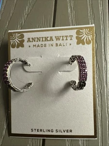 ANNIKA WITT Creolen mit geflochtenen Zopfmuster Sterlingsilber und rosa Steinen NEU - Bild 1 von 4