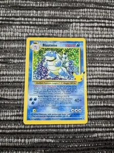 Blastoise 2/102 Celebrations: Classic Collection Holo NM - Picture 1 of 6