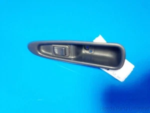 00-04 Volvo S40 OEM rear right side power window switch gray 03 4582 28 - Picture 1 of 3