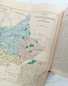 KELLY'S DIRECTORY OF LEICESTERSHIRE & RUTLAND w/ fold-out map, 1900. - Picture 1 of 4