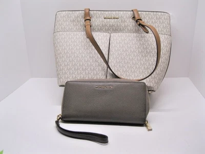 Bolso de Mano Michael Kors Bedford Med y Muñequera Smartphone Nuevo sin Etiquetas Foto 1 de 4