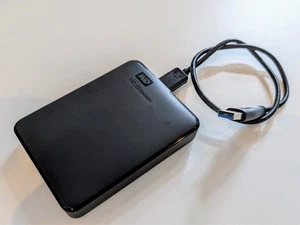 Western Digital Elements Portable 4TB Externe Festplatte - Schwarz... - Afbeelding 1 van 1