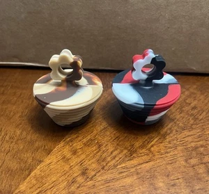 2 Piezas Tapón de Silicona para Bañera Tapón Universal Forma de Flor Rojo y Marrón Camuflaje - Imagen 1 de 5