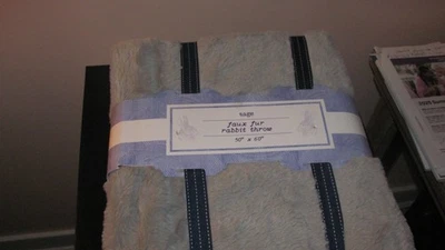 Faux Rabbit Fur Throw Blanket Plushsoft Blanket Couch 50X60 sage~ light gray NEW - Image 1 of 2