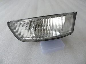 NEW Bumper Turn light lamp RH for Infiniti i30 96-97-98-99 Nissan Cefiro A32 R - Picture 1 of 5