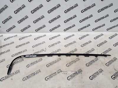 ORIGINAL PORSCHE PANAMERA 2009-2016 VENTANA TRASERA IZQUIERDA MOLDURA SUPERIOR Foto 1 de 4