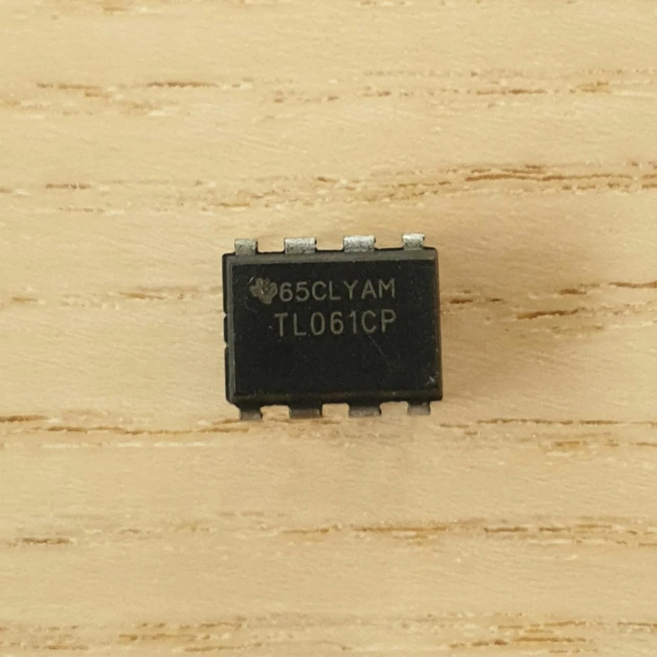 TL061CP Low-Power JFET-Input Op Amp AU STOCK FAST POSTAGE - image 1 of 1