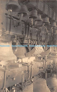 R286542 Bruges Chime of the Belfry He is composed with 48 bells weighing 55 166 - Picture 1 of 4