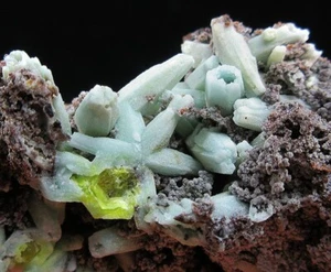 50 g raro espécimen mineral cristalino plumbogumita/piromorfita azul, ¡China! - Imagen 1 de 12