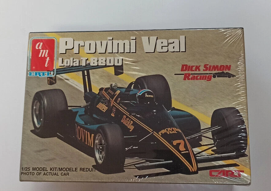 Lola T-8800 Provimi Veal Indycar 1/25 unassembled plastic model kit AMT/Ertl - Immagine 1 di 3