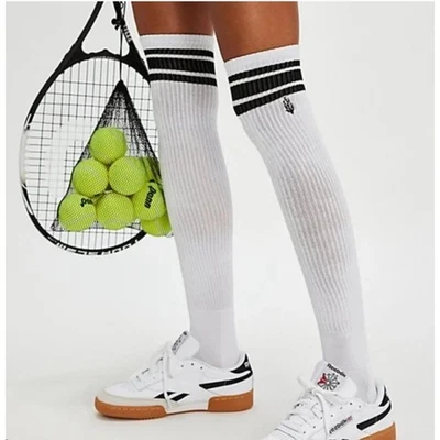 Conjunto de 2 meias tubulares listradas logotipo altura do joelho Free People Movement - Imagem 1 de 3