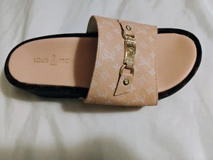 Louis Vuitton Slides - Picture 1 of 2